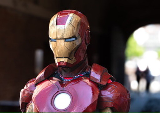 Cosplay portrait in red and gold armor